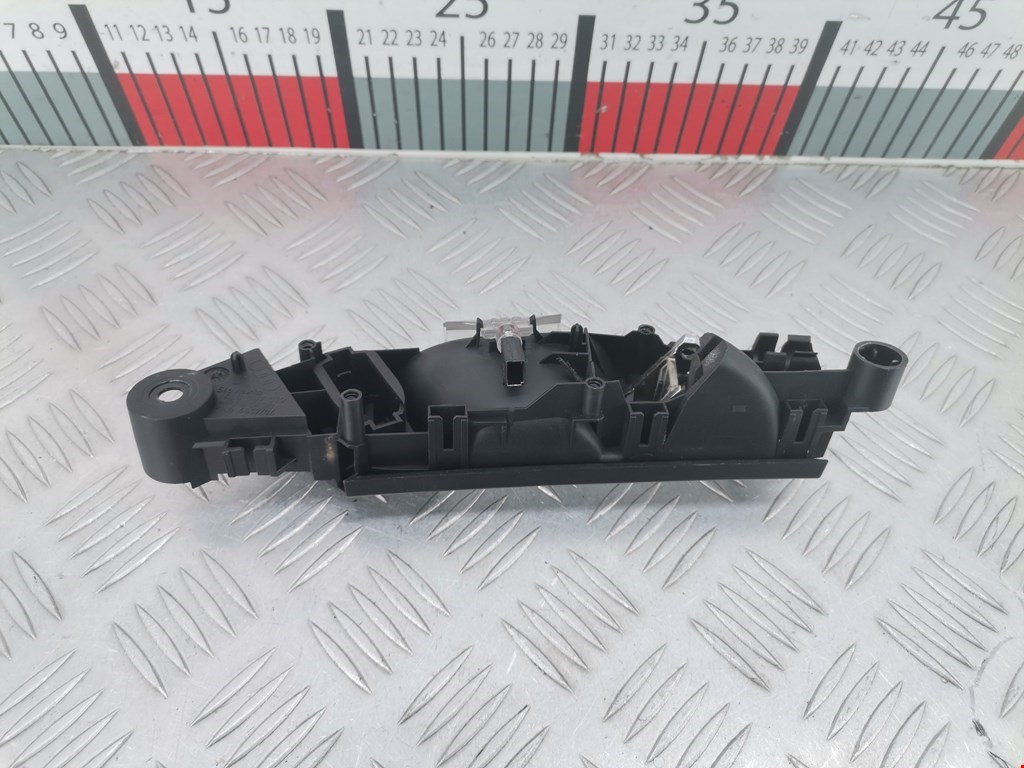 Ручка дверная передняя внутренняя левая AUDI Q7 I 2006-2015