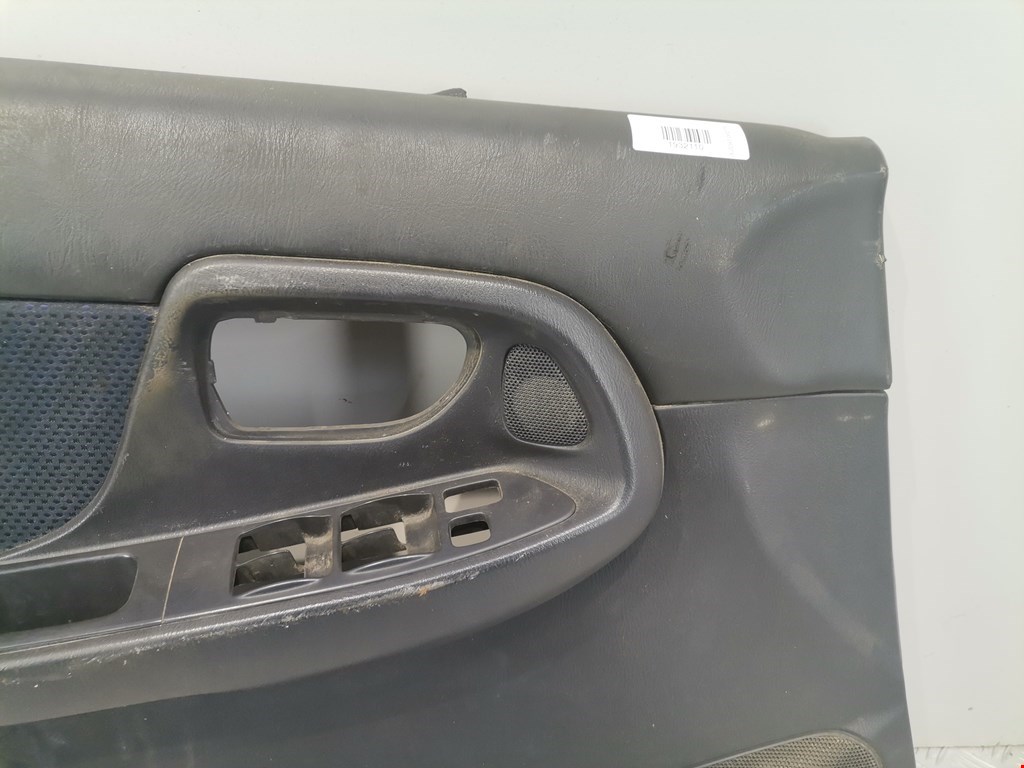 Обшивка двери передняя левая SUBARU Impreza 2000-2007