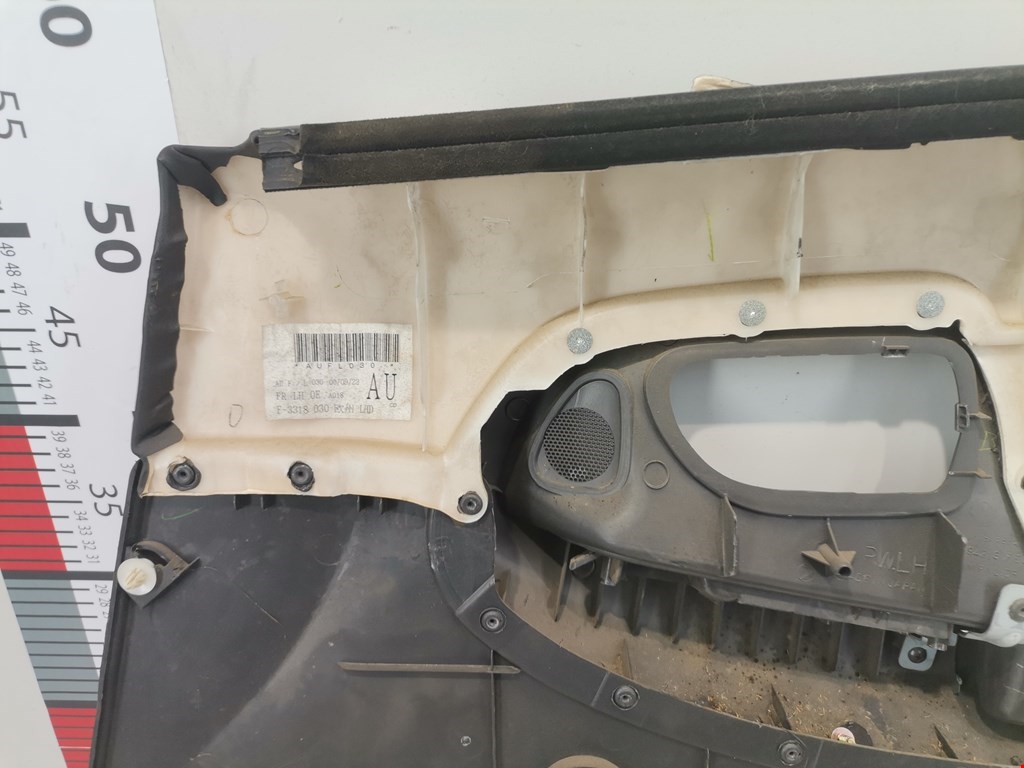 Обшивка двери передняя левая SUBARU Impreza 2000-2007