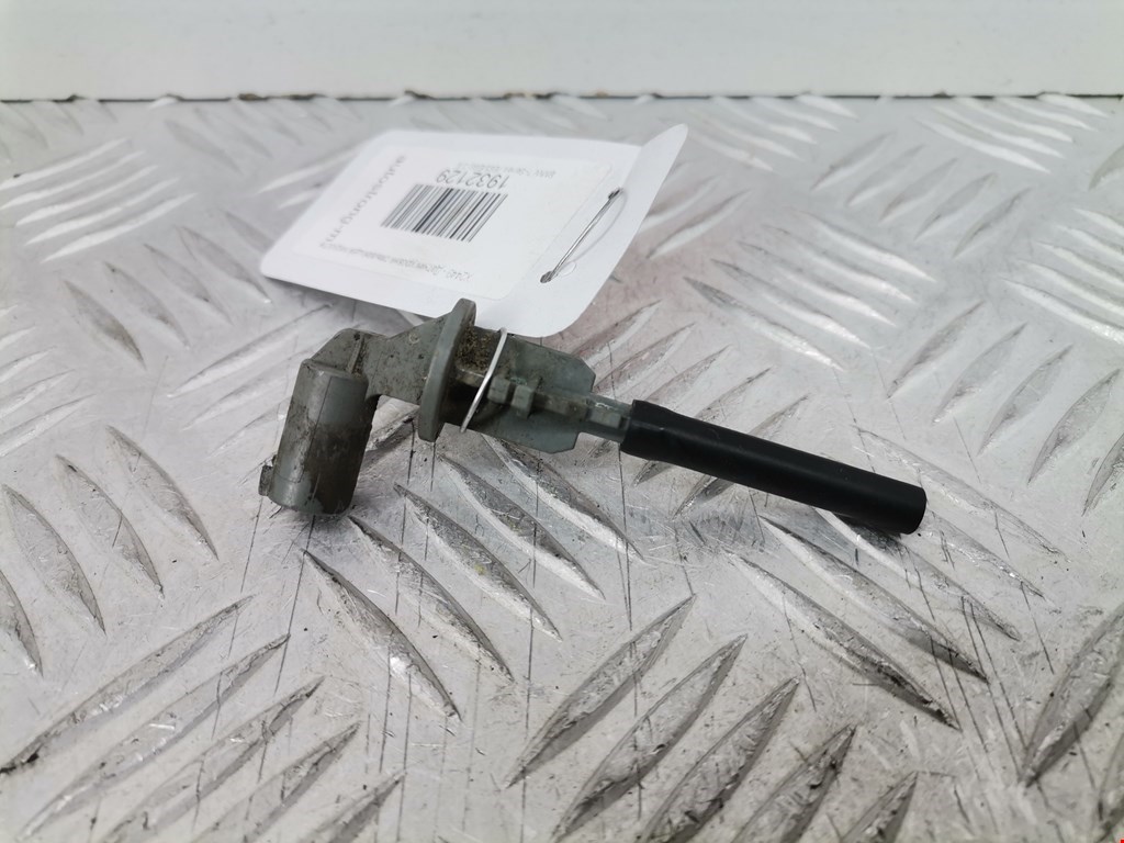 Датчик уровня в бачок омывателя BMW 7er 7 серия E65/E66 2001-2008