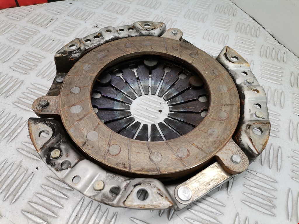 Маховик (демпфер сцепления) NISSAN Micra K11 1992-2002