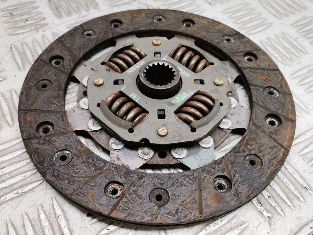 Маховик (демпфер сцепления) NISSAN Micra K11 1992-2002