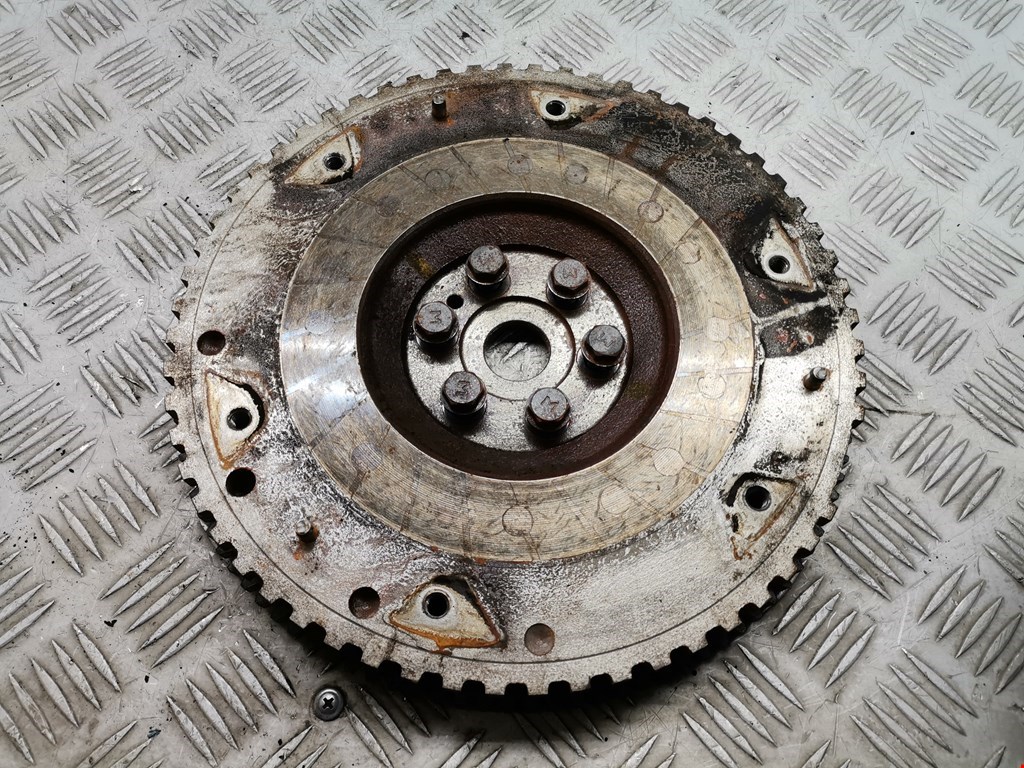 Маховик (демпфер сцепления) NISSAN Micra K11 1992-2002