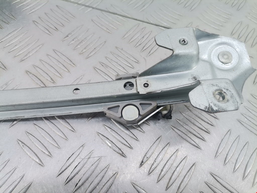 Стеклоподъемник задний правый OPEL Astra H/Family 2004-2015