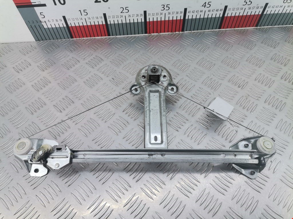 Стеклоподъемник задний правый OPEL Astra H/Family 2004-2015