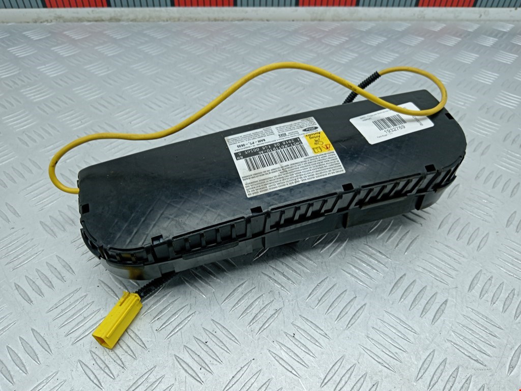 Подушка безопасности боковая (в сиденье) FORD Kuga 2008-2012