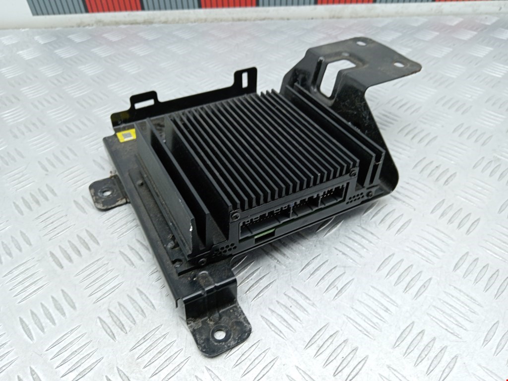 Усилитель акустической системы HYUNDAI i40 2011-2019