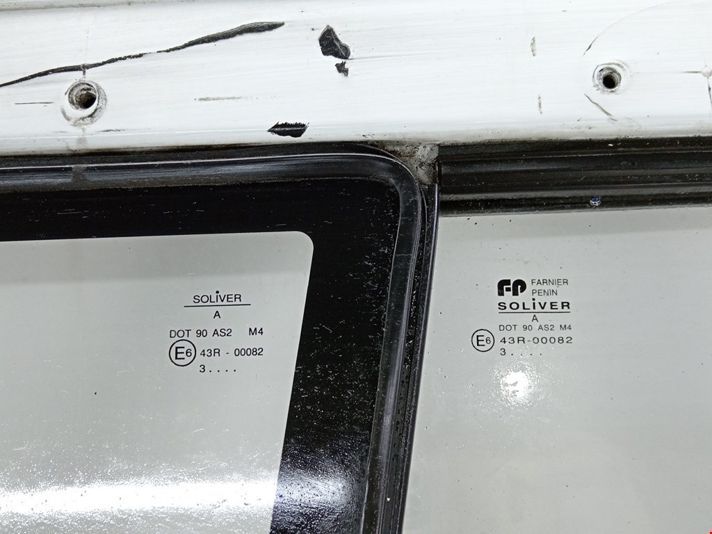 Дверь передняя левая RENAULT Midlum 1999-2013