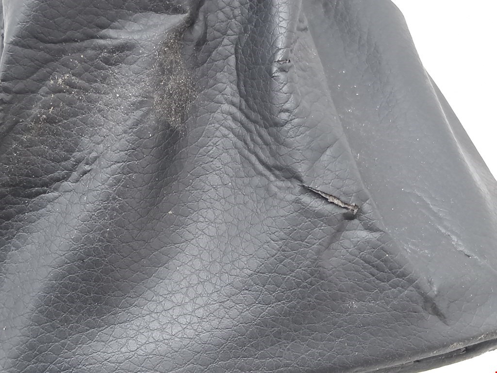 Кулиса (селектор) АКПП/МКПП в салоне HYUNDAI i40 2011-2019