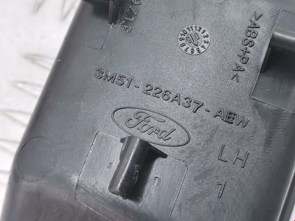 Кнопка стеклоподъемника FORD Kuga 2008-2012