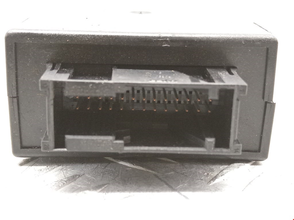 Блок управления стеклоподъемниками BMW X5 E53 1999-2006