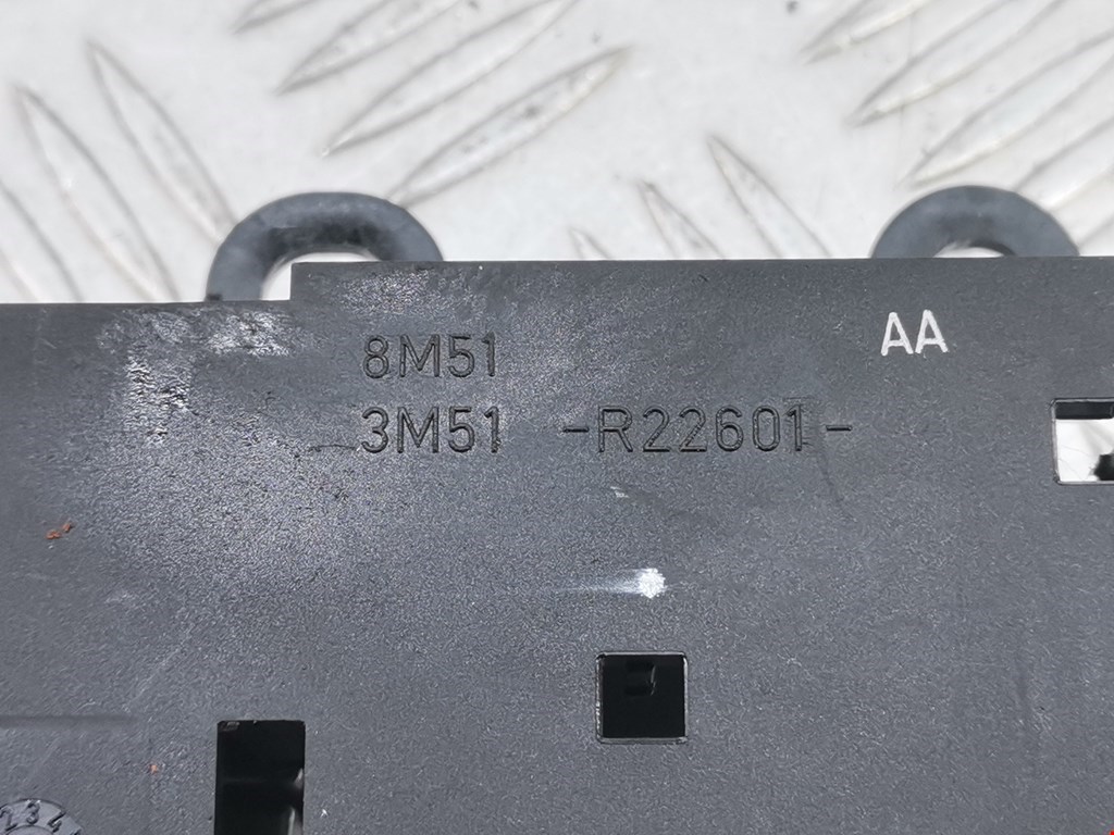 Ручка дверная задняя внутренняя левая FORD Kuga 2008-2012