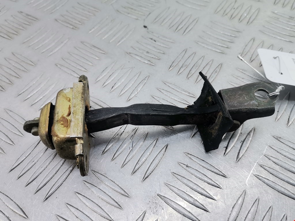 Ограничитель открывания двери NISSAN Primera P11 1996-2002