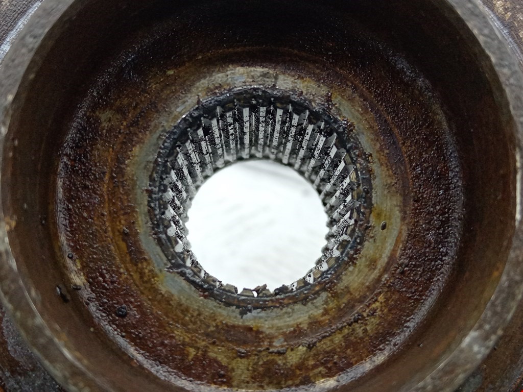 Ступица передняя левая OPEL Astra H/Family 2004-2015