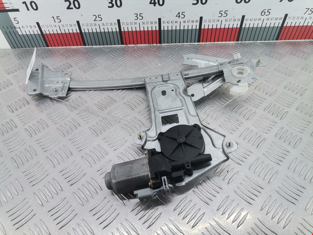 Стеклоподъемник задний правый CITROEN Xsara 1997-2000