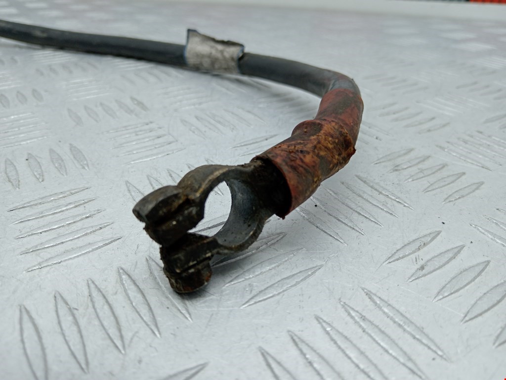 Клемма аккумулятора (плюс) + RENAULT Midlum 1999-2013