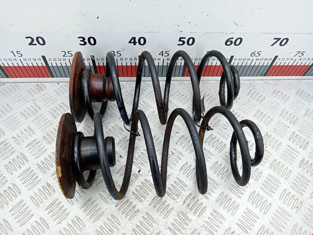 Пружина задняя левая/правая OPEL Astra H/Family 2004-2015