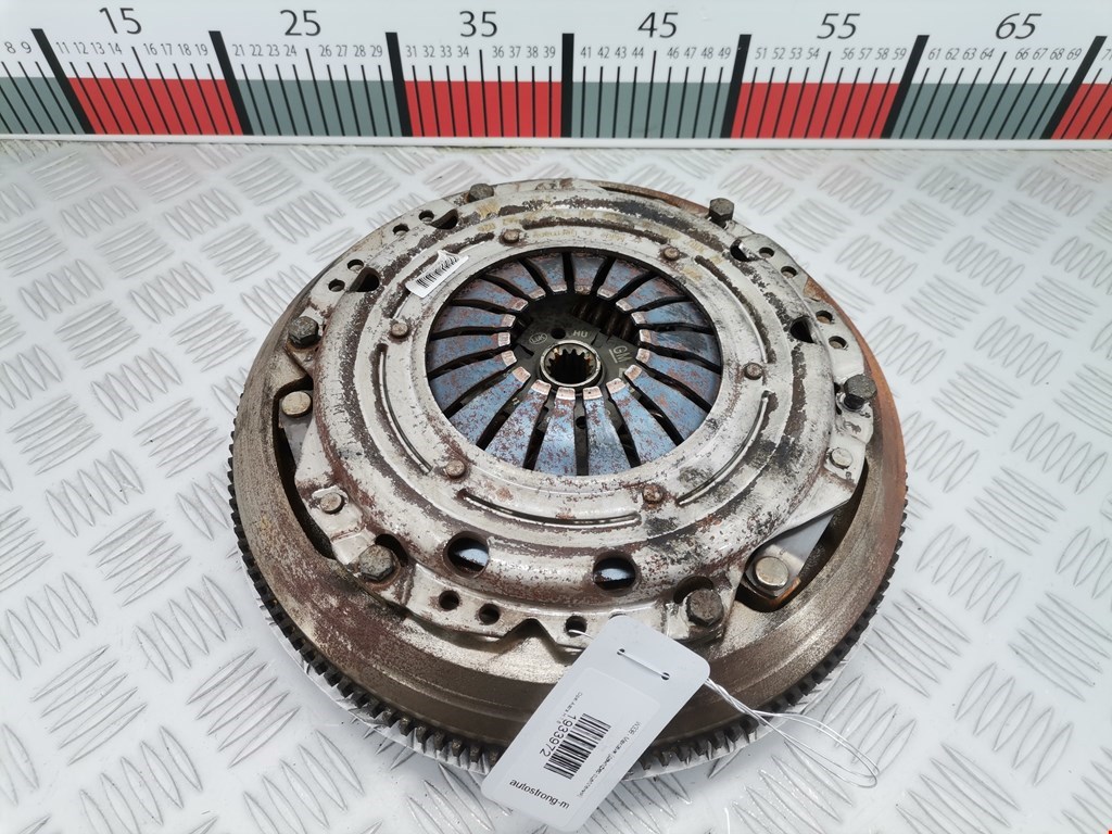 Маховик (демпфер сцепления) OPEL Astra H/Family 2004-2015