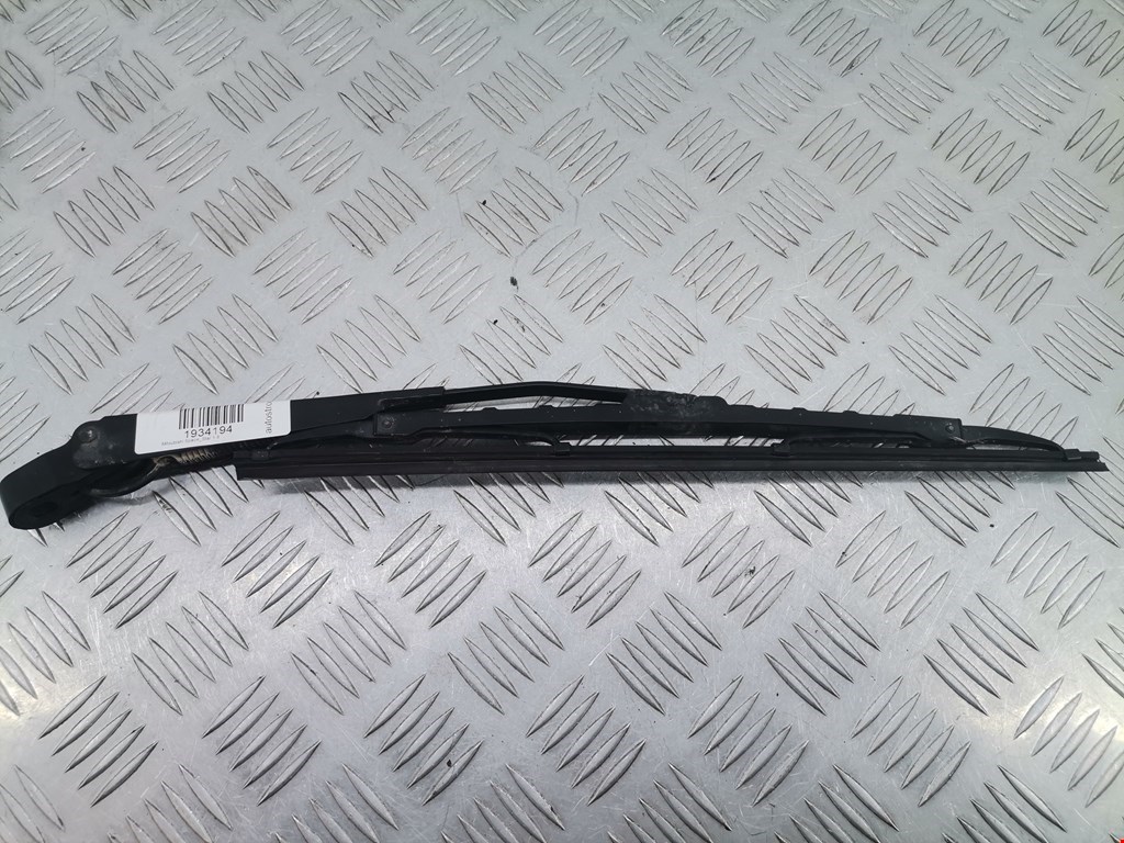 Поводок дворника задний (заднего) MITSUBISHI Space Star 1999-2006