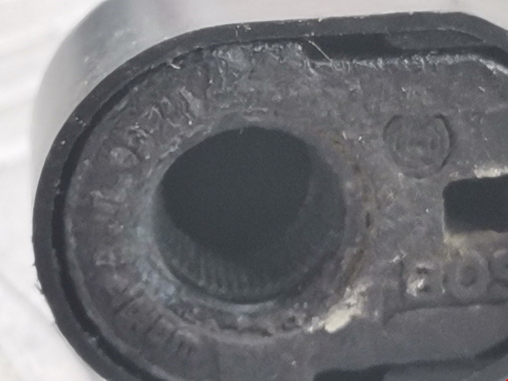 Поводок дворника задний (заднего) MITSUBISHI Space Star 1999-2006