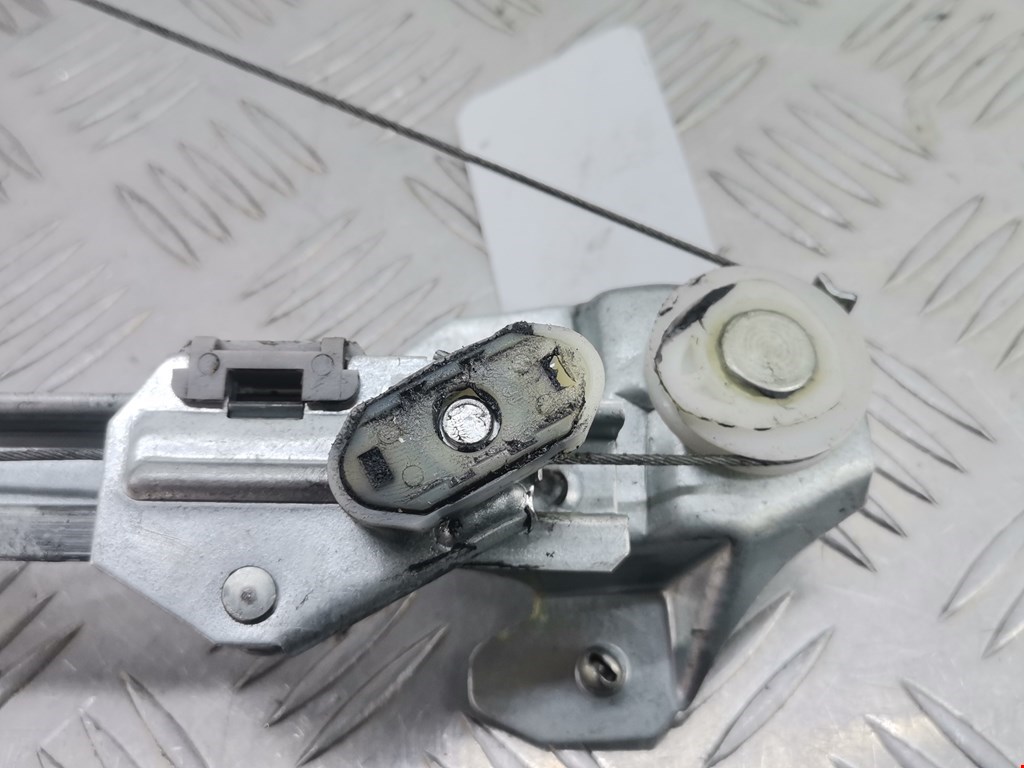 Стеклоподъемник задний левый OPEL Astra H/Family 2004-2015