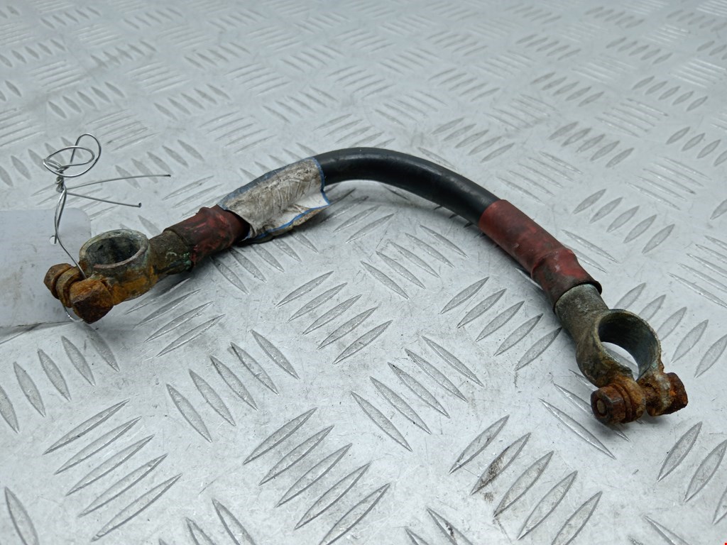 Клемма аккумулятора (плюс) + RENAULT Midlum 1999-2013