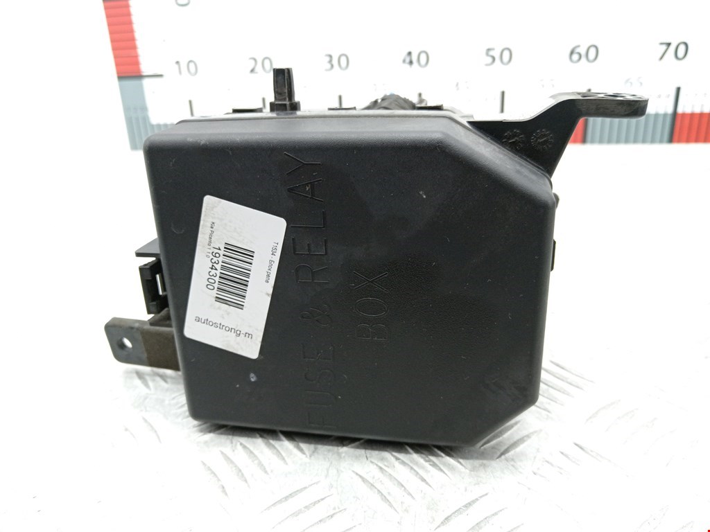 Блок реле KIA Picanto 2004-2011