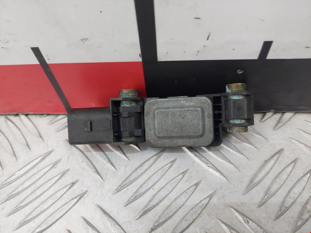 Датчик AIR BAG (подушек безопасности) AUDI A4 B6 2001-2005