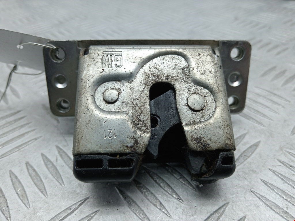 Замок багажника (крышки двери) OPEL Meriva A 2003-2010