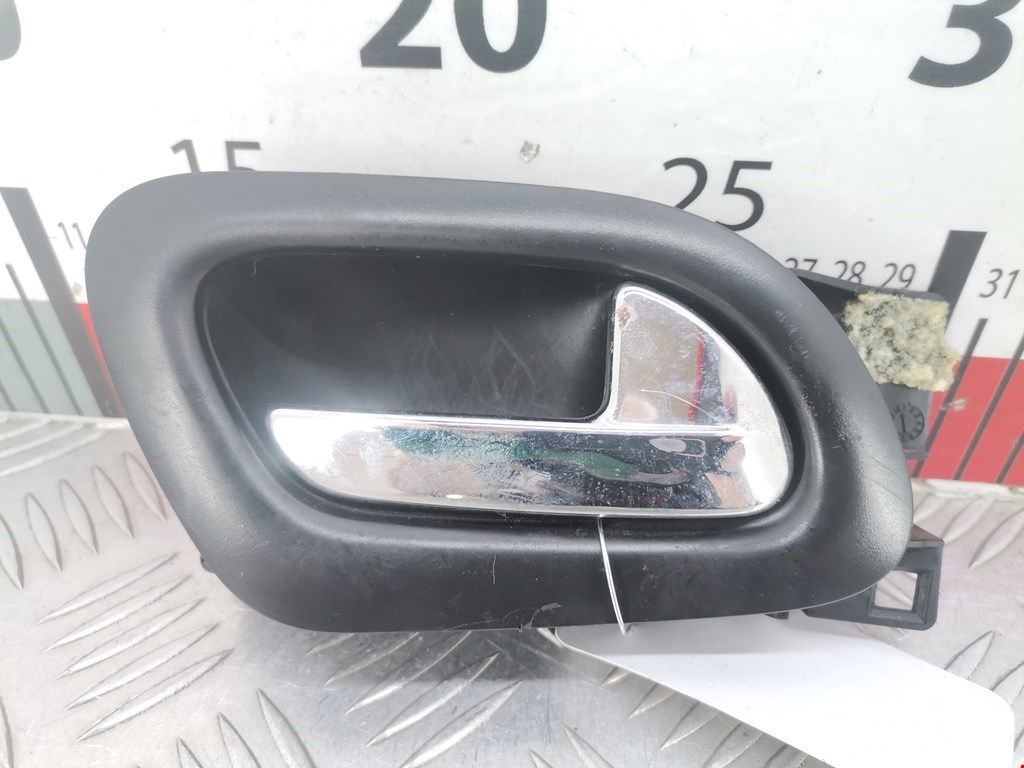 Ручка дверная задняя внутренняя правая CITROEN C3 Picasso 2009-2017