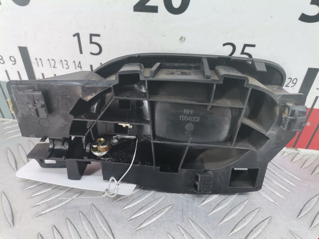 Ручка дверная задняя внутренняя правая CITROEN C3 Picasso 2009-2017