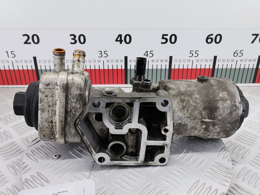 Корпус масляного фильтра Skoda Fabia 1 (1999-2007)