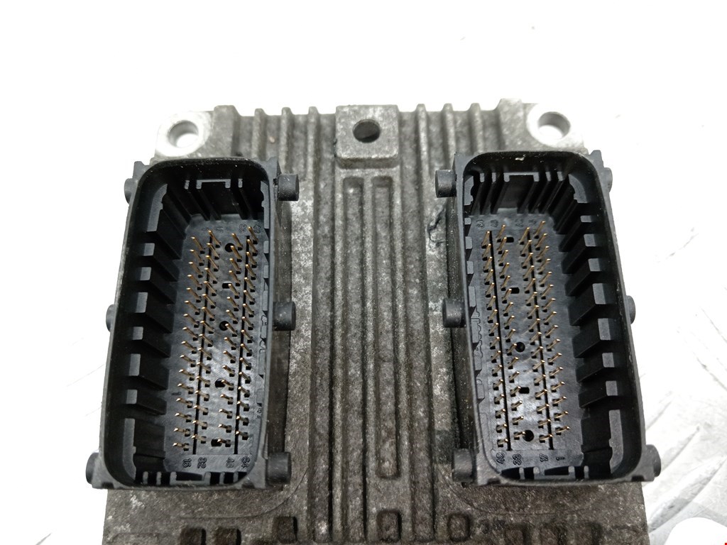 Блок управления двигателя (ЭБУ) FIAT Grande Punto 2005-2009