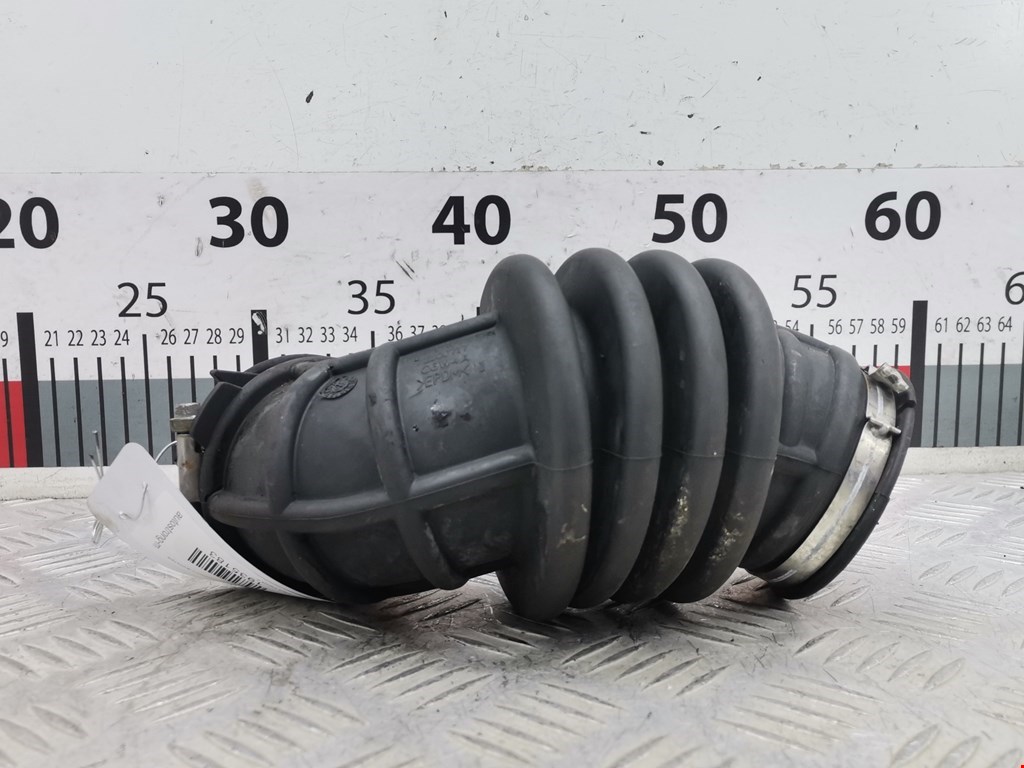 Патрубок воздушного фильтра FORD Focus II 2005-2011