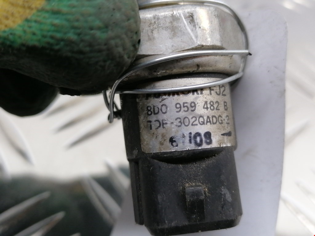 Датчик кондиционера AUDI A4 B5 1995-2001