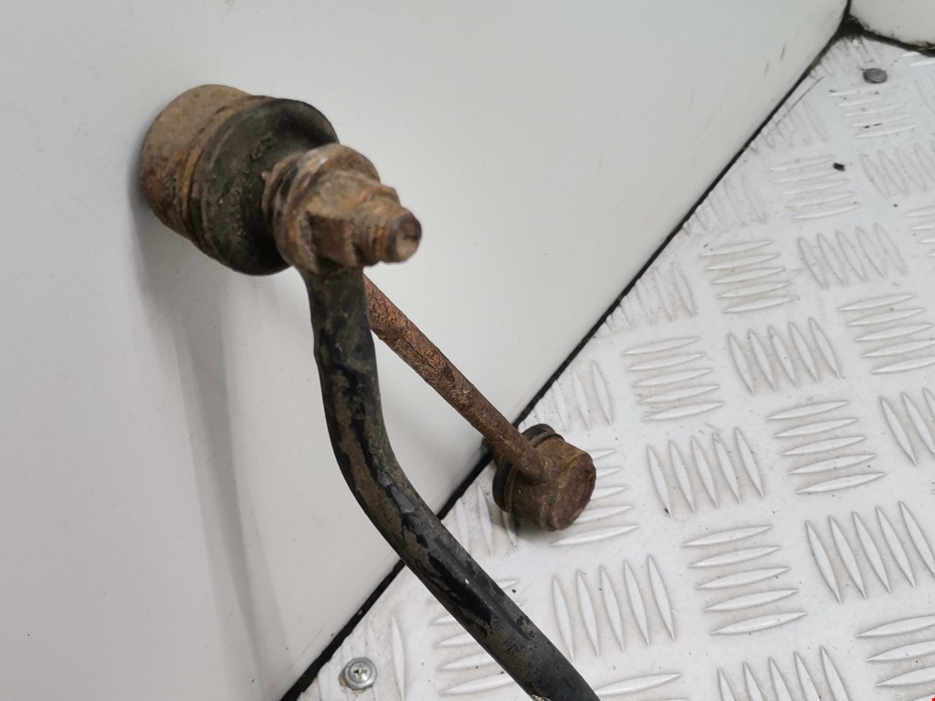 Стабилизатор задний (поперечной устойчивости подвески) KIA Magentis 2000-2006