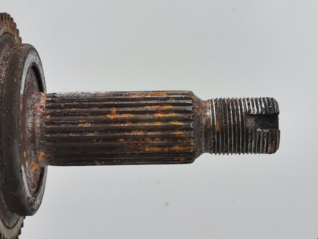 Полуось (привод, приводной вал) передняя левая HYUNDAI i40 2011-2019