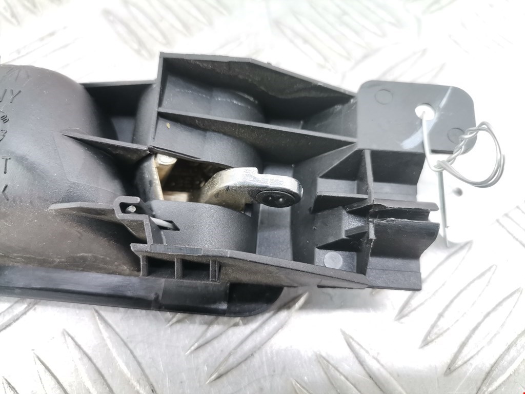 Ручка дверная передняя внутренняя правая VOLKSWAGEN Golf IV 1997-2003