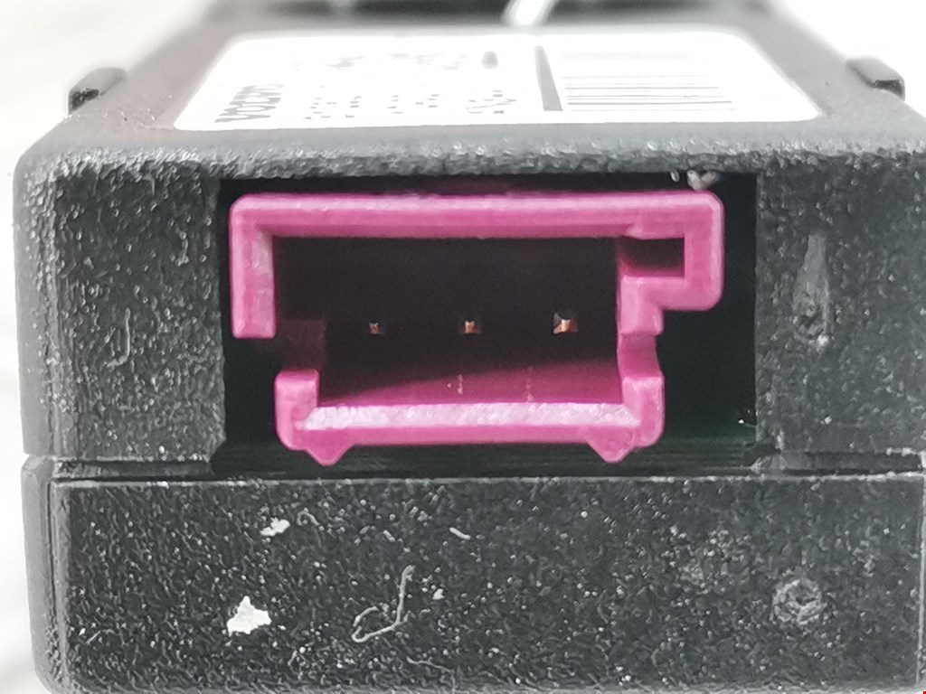 Усилитель антенны VOLVO V60 2010-2018