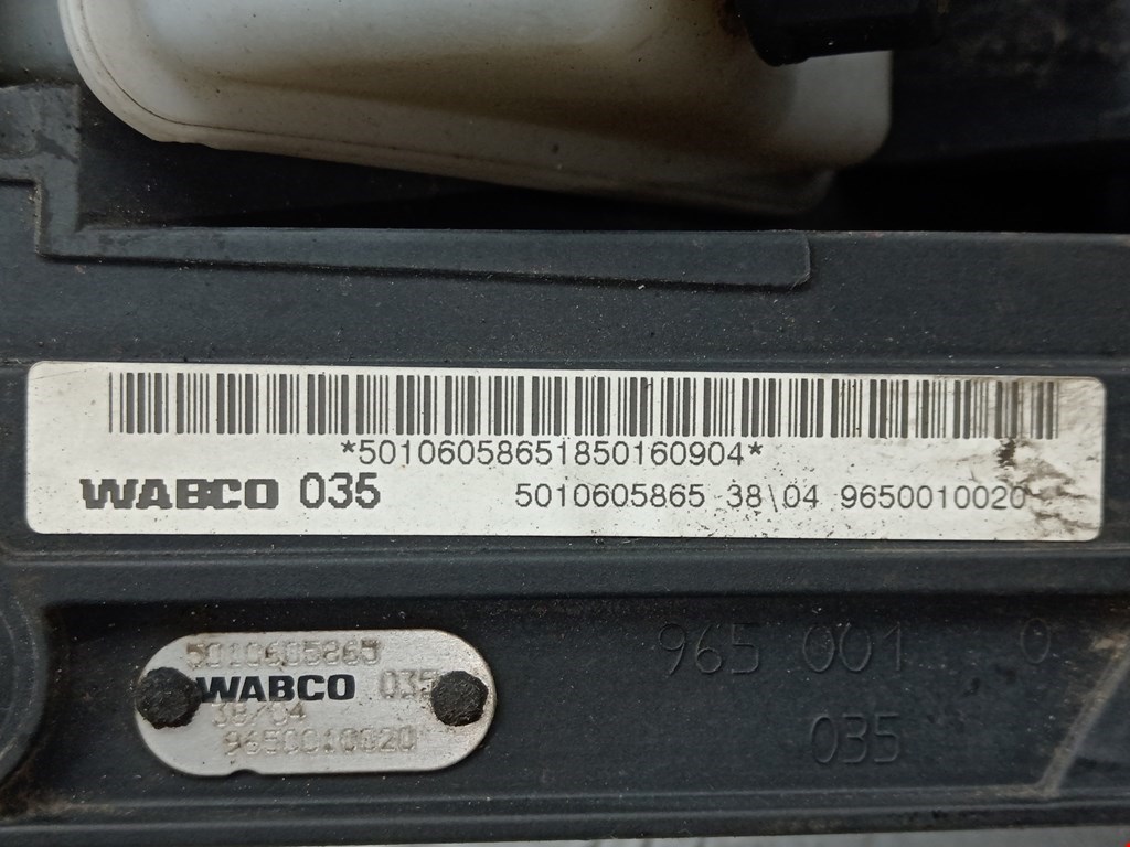 Блок педалей (педальный узел) RENAULT Midlum 1999-2013