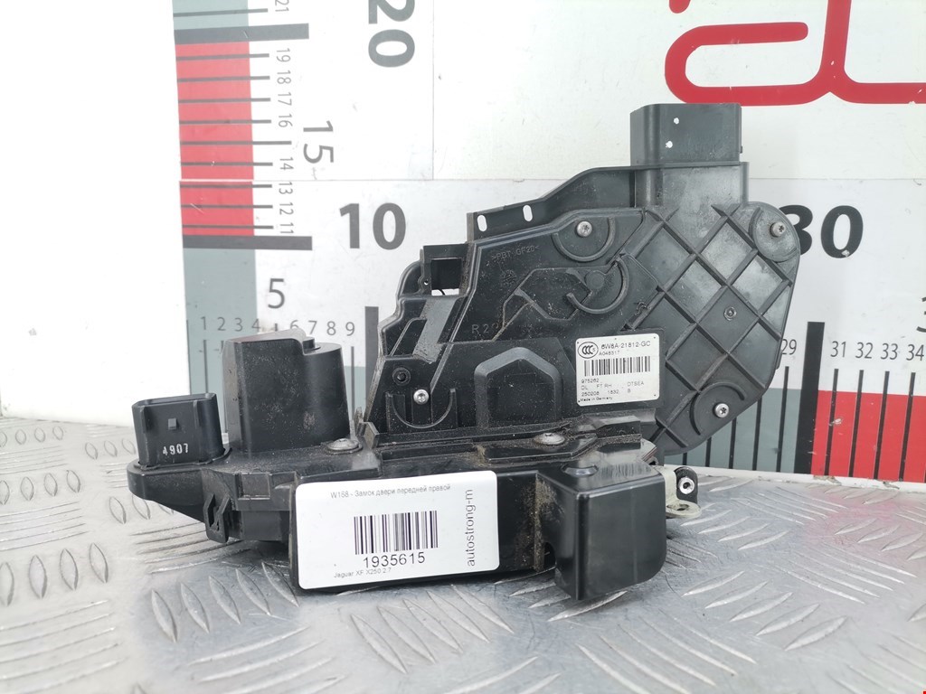 Замок двери передней правой JAGUAR XF X250 2007-2015