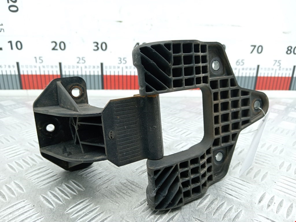 Петля капота левая/правая RENAULT Midlum 1999-2013