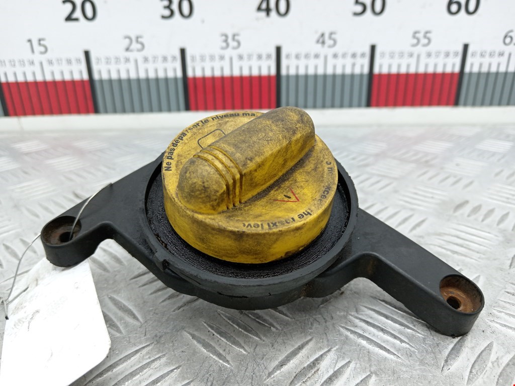 Крышка маслозаливной горловины OPEL Vivaro A 2001-2014