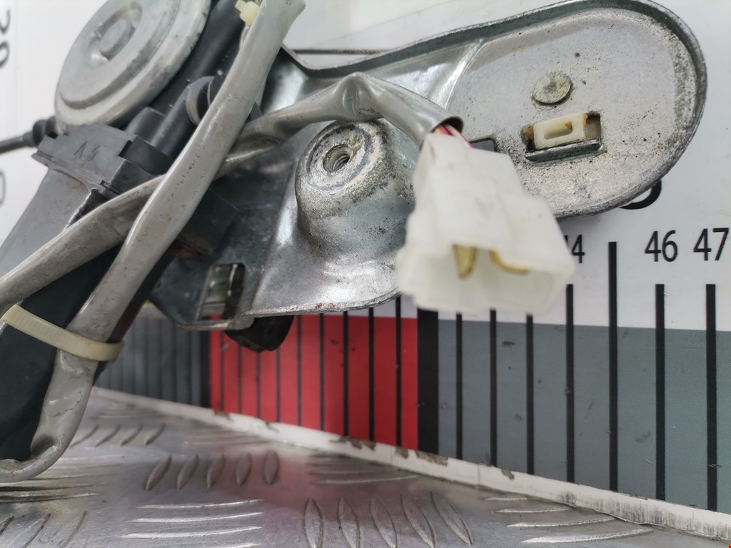 Стеклоподъемник задний левый MAZDA Xedos 6 1992-1999