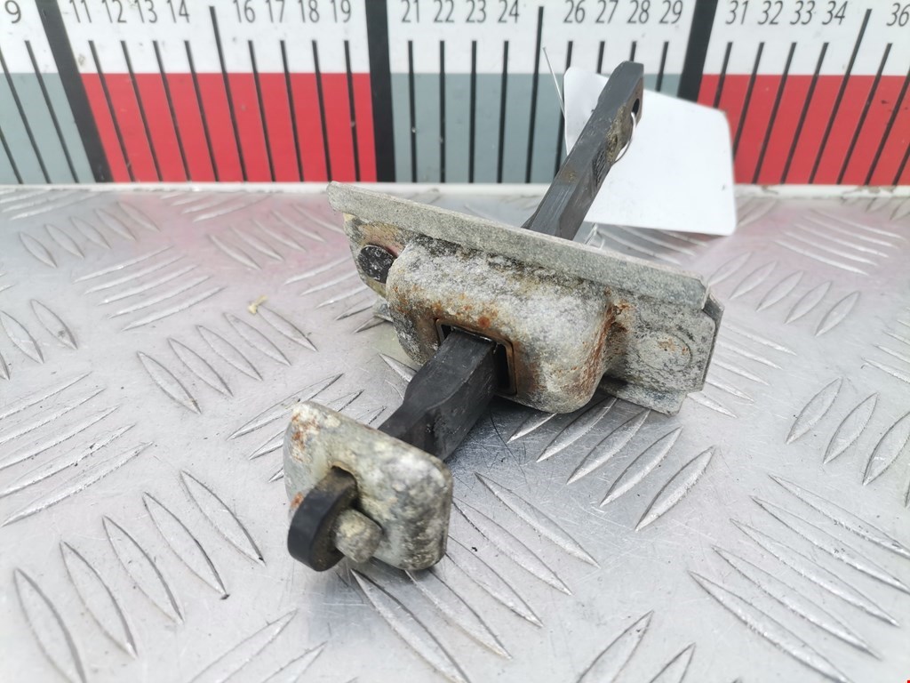 Ограничитель открывания двери MAZDA Xedos 6 1992-1999