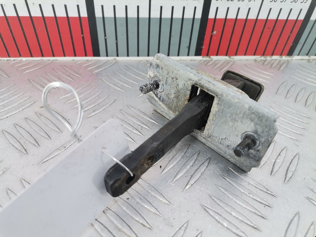 Ограничитель открывания двери MAZDA Xedos 6 1992-1999