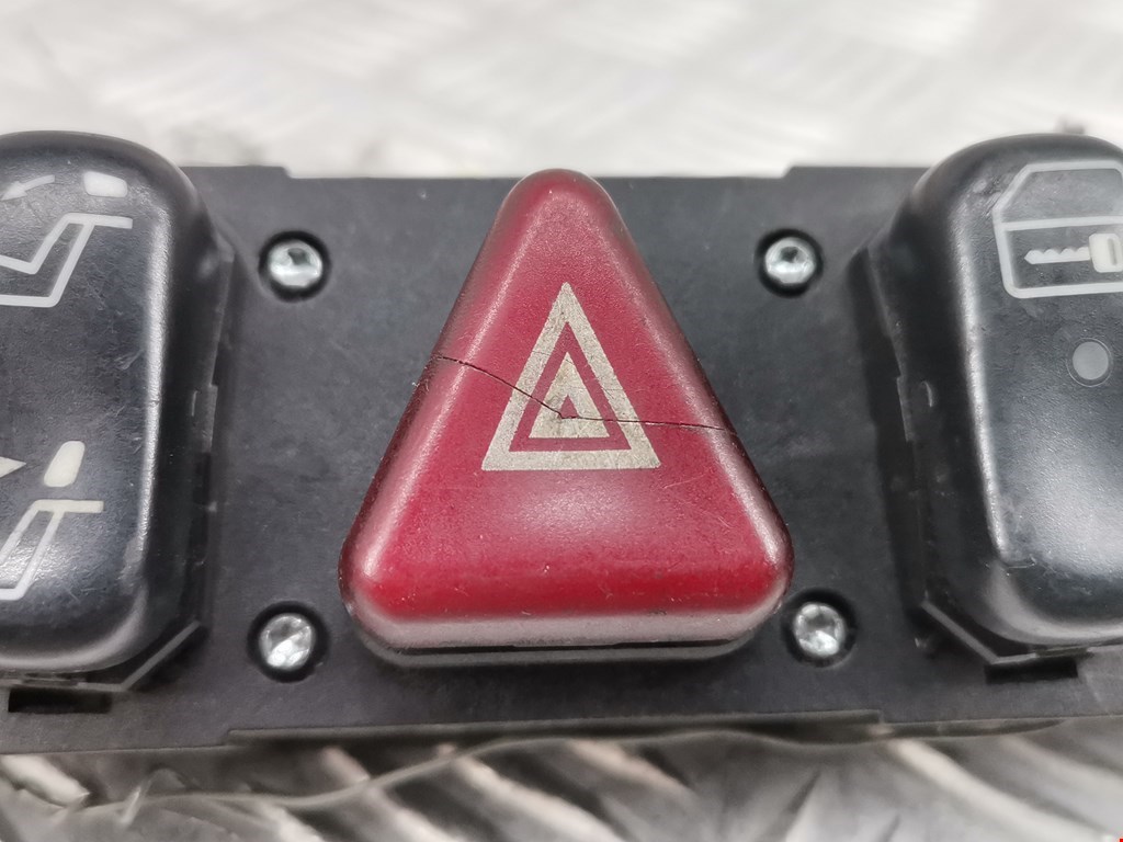 Кнопка аварийной сигнализации (аварийки) MERCEDES-BENZ S-Class IV W220 1998-2005