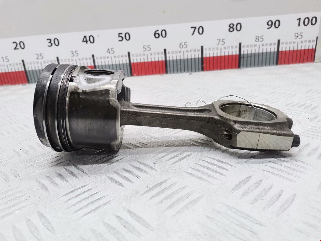 Поршень с шатуном CHEVROLET Captiva 2006-2010