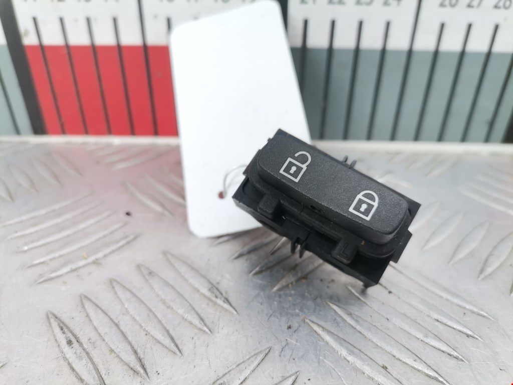 Кнопка центрального замка VOLVO XC60 I 2008-2017