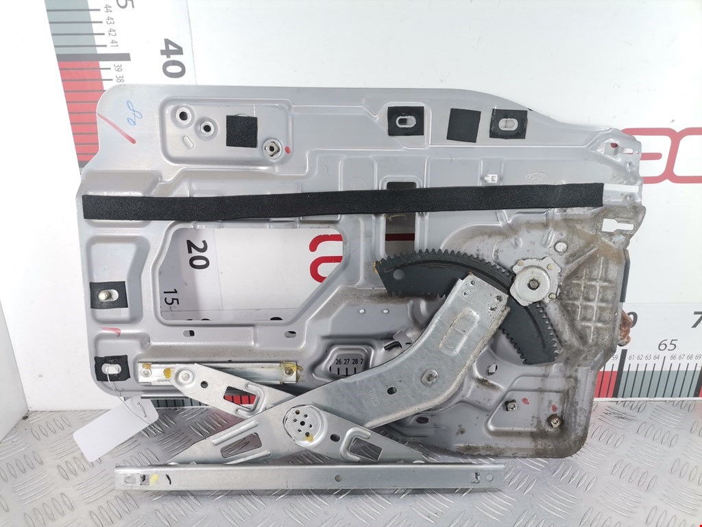 Стеклоподъемник задний левый HYUNDAI Santa Fe SM/ Classic 2000-2012